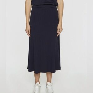 Bleusalt The A-Line Skirt in Navy Size 3/Large Versatile Travel Everyday Casual